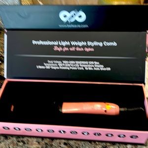 Professional light weight styling comb